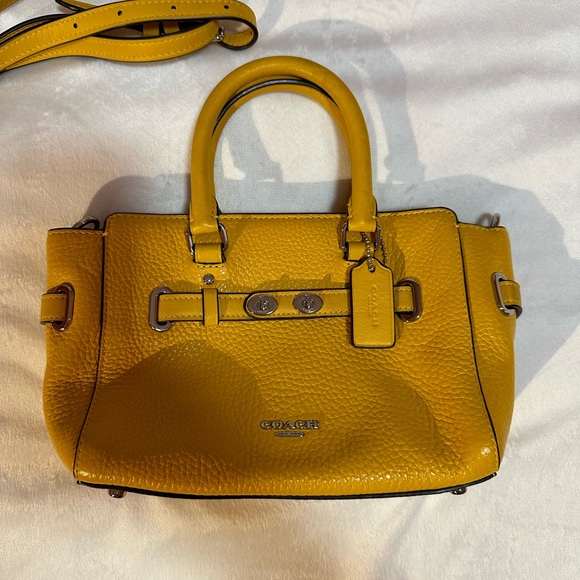Coach Mini Yellow Purse - Picture 2 of 4